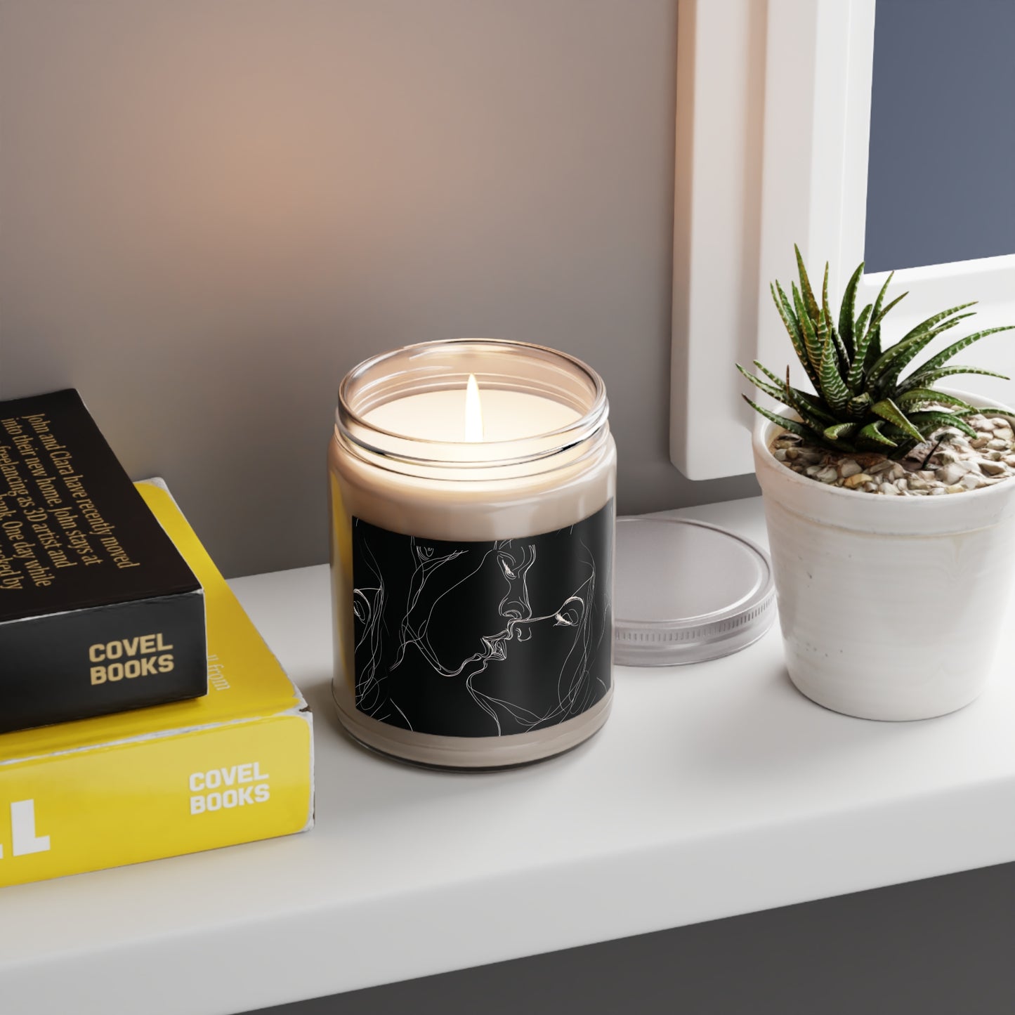 A Kiss Away Scented Candles, 9oz